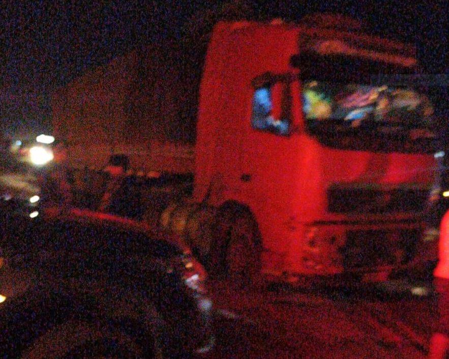 VÍDEO: carreteiro de Vilhena é acusado de atropelar manifestantes em Cacoal e teria sido preso, mas morte não foi confirmada
