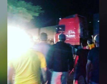 Caminhoneiro que tentou atropelar bolsonaristas em Cacoal é flagranteado por tentativa de homicídio e permanece preso