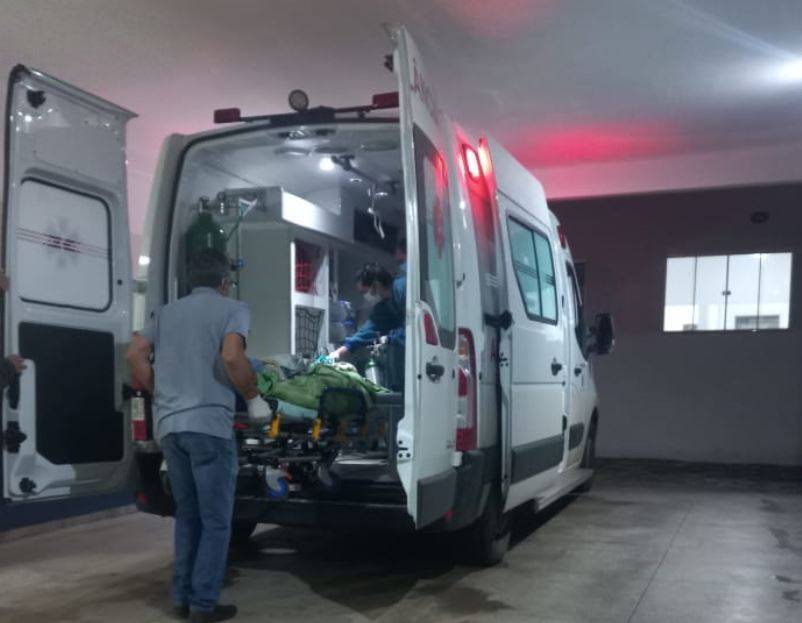 Comerciante de Vilhena que teve 90% queimado após explosão de botija de gás é transferido em estado grave para Cacoal