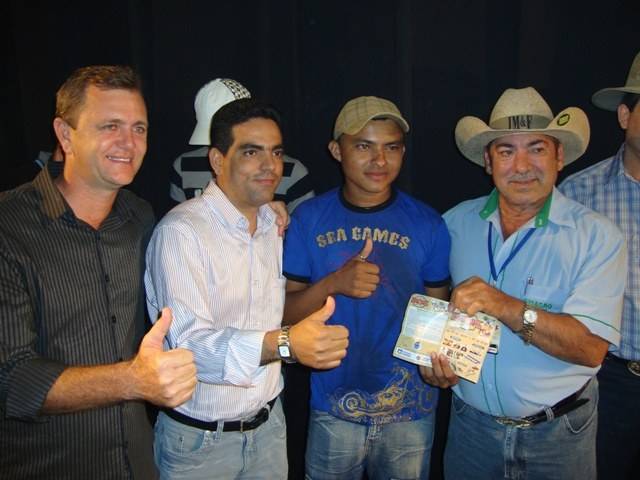 MAIS UMA S-10 SORTEADA NA EXPOVIL 2009