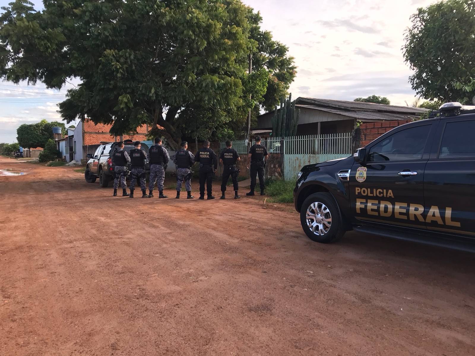 Em operação conjunta com Polícia Civil e PM, Polícia Federal age contra organização criminosa e cumpre sete mandados em Vilhena