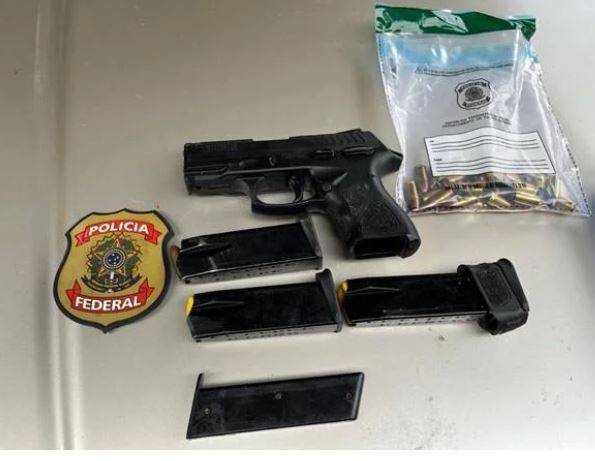 Policiais encontram arma com rondoniense de Ariquemes que é suspeito de envolvimento em ataque à PF