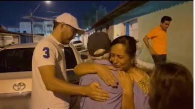 ASSISTA: deputado federal mais votado de Rondônia resgatada homem desorientado em avenida de Brasília e vídeo viraliza