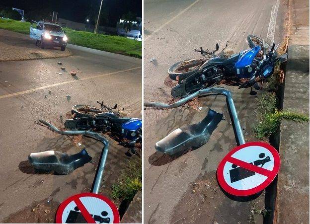 Homem pilotando moto furtada horas antes em Vilhena é preso após atingir placa de trânsito na cidade de Pimenta Bueno
