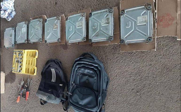 Em Pimenta Bueno, PRF prende dois e recupera peças furtadas de caminhões que chegam a custar R$ 10 mil cada uma
