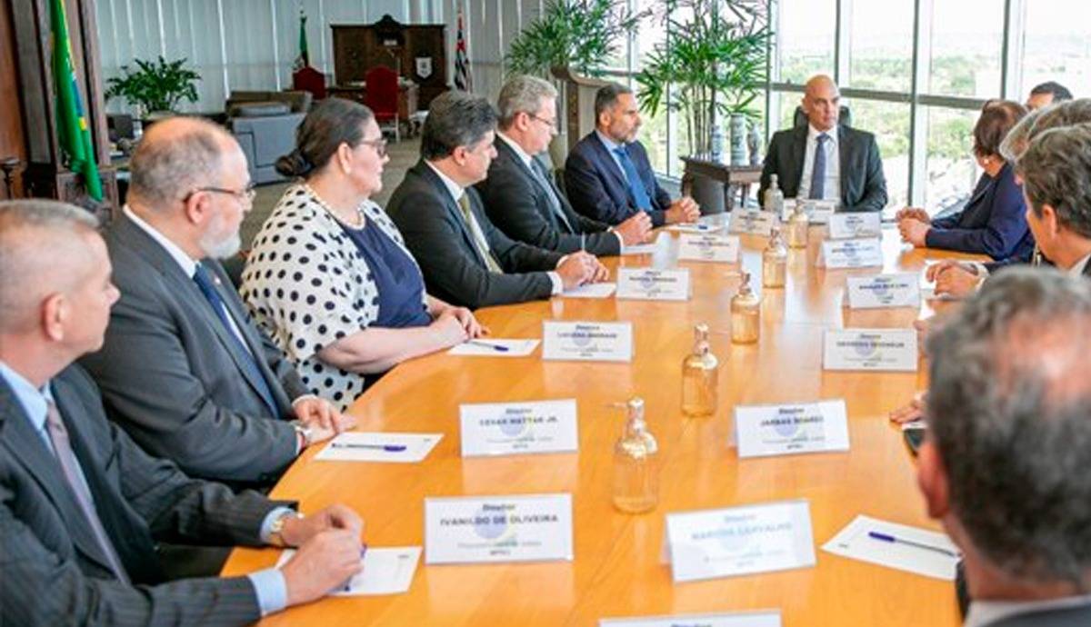 Procurador-Geral de RO debate com Alexandre de Moraes atuação conjunta para identificar envolvidos no quebra-quebra em Brasília