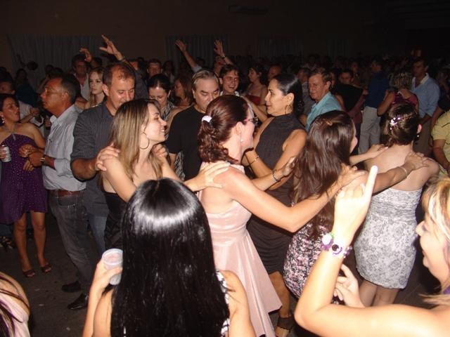 Banda Os Incríveis leva vilhenenses às lágrimas durante show