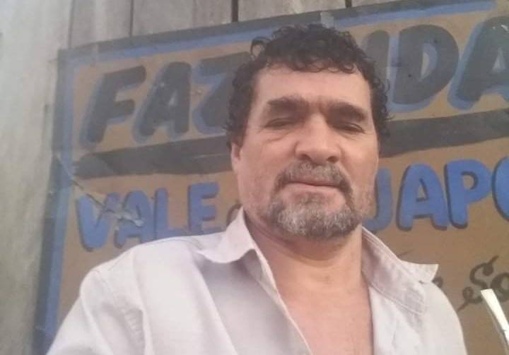 Velando o marido em Cerejeiras, comerciante enfrenta dor e constrangimento; medicamento pode ter causado a morte