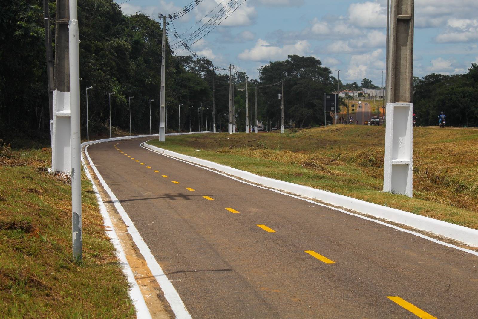 VEJA FOTOS: com mão de obra de apenados, Parque Ecológico de Vilhena e pista de caminhada são revitalizados