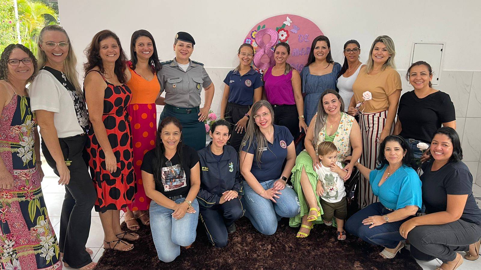 No Dia Internacional da Mulher, alunas, professoras e funcionárias são homenageadas em Colégio Militar de Vilhena