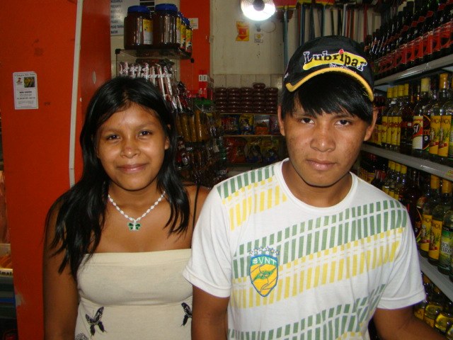 Índios não ligam para data comemorativa e preferem selva a cidade