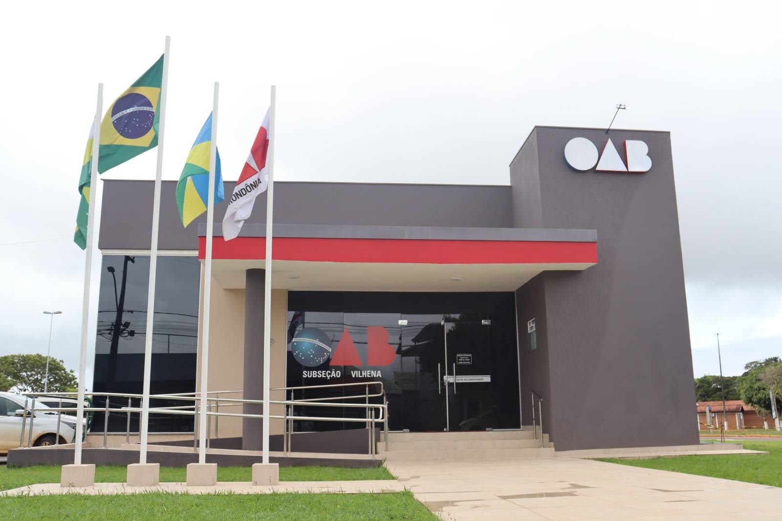 Diretor da UNIR agradece presidente da OAB por informações que permitiram autorização do curso de Direito em Vilhena