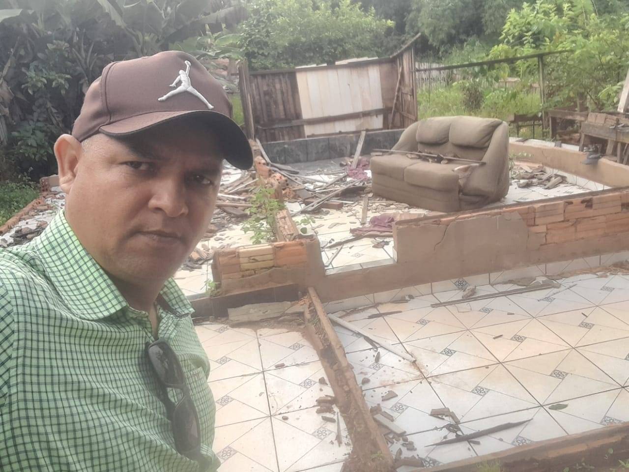 Conheçam a inacreditável história do vereador que deu informação errada e fez mulher derrubar a própria casa em cidade de MT