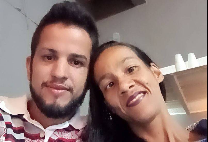 Moradora de Cerejeiras, mulher de 25 anos foi degolada pelo ex-marido e sepultada em cova rasa no quintal de uma casa, em Pimenteiras do Oeste