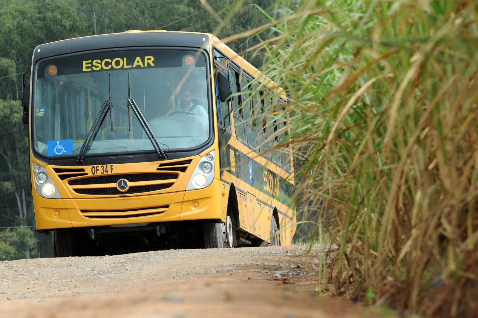 Prefeitura assina contrato com nova empresa e transporte de alunos da área rural de Vilhena deve ser retomado amanhã
