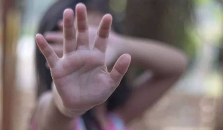 Em Vilhena, menina de 11 anos liga para a polícia e denuncia ter sido molestada sexualmente pelo pai de duas amiguinhas