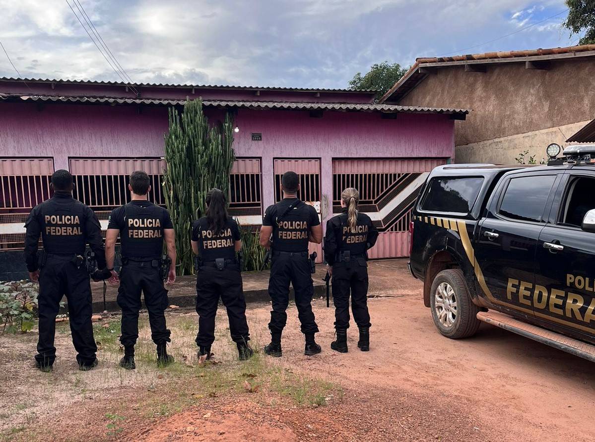 Polícia Federal deflagra operação contra tráfico de drogas em RO e cumpre mandados de prisão e de buscas em três cidades