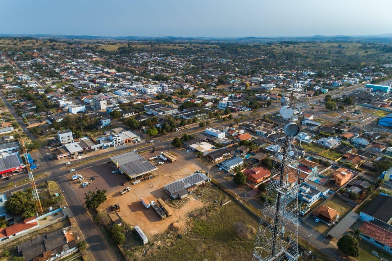Adolescente que fez ameaça de ataque contra escola é apreendido na cidade de Colorado do Oeste