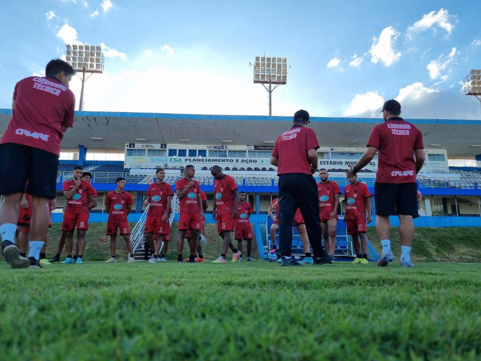 Real Ariquemes treina em Goiás para estreia no Brasileiro Série D; jogo será amanhã contra o Anápolis