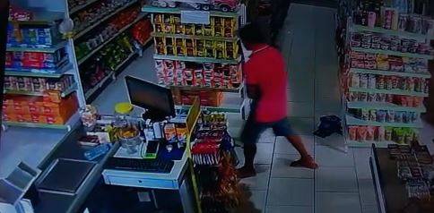 ASSISTA VÍDEO: reconhecido pela roupa que usava ao furtar mercadinho, ladrão acaba preso, em Vilhena