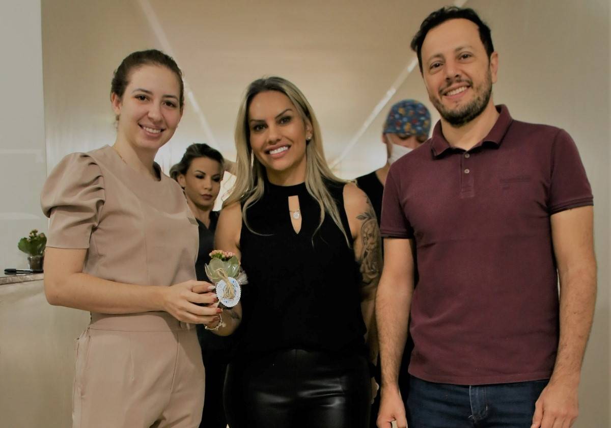 Prefeito anuncia resultados, diz que está satisfeito com empresa que gerencia Saúde e promete manter modelo, em Vilhena