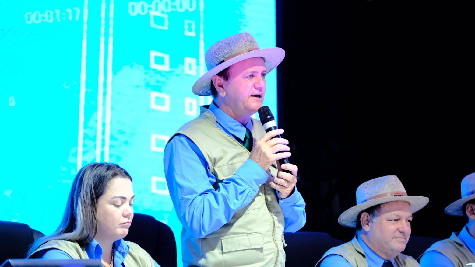 Rondônia Rural Show reforça a necessidade de discutir zoneamento e regularização fundiária, destaca Luizinho Goebel