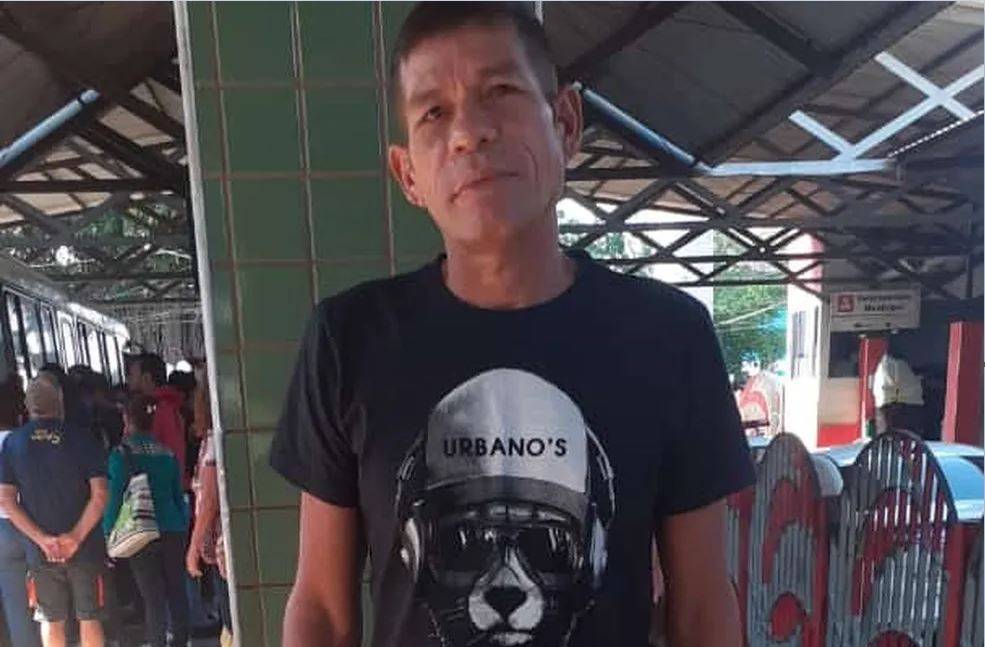Com nome usado por criminoso em MT e RO, pedreiro inocente passa dois meses preso no Acre, acusado de estupro