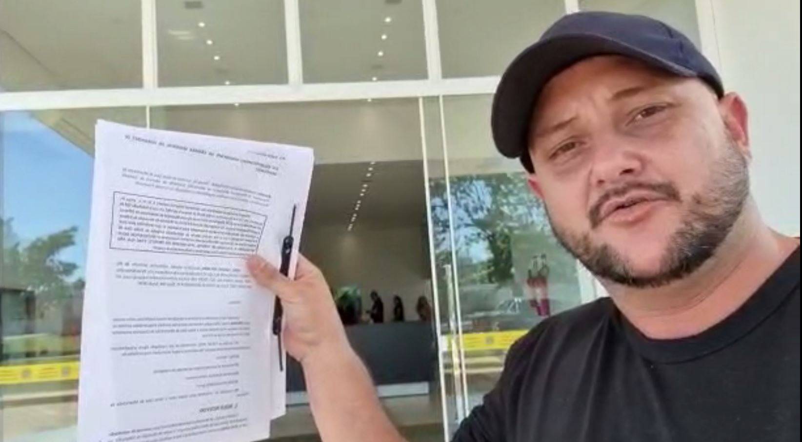 ASSISTA VÍDEO: ativista político pede que vereadores investiguem entidade responsável pela Saúde em Vilhena