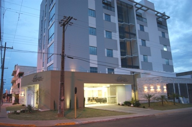 Hotel vilhenense sedia ciclo de palestras sobre estratégia pecuária