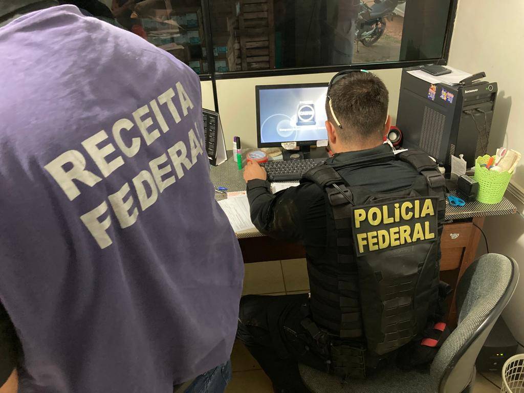 Polícia Federal deflagra operação para combater corrupção e cumpre mandados em prefeituras de Rondônia