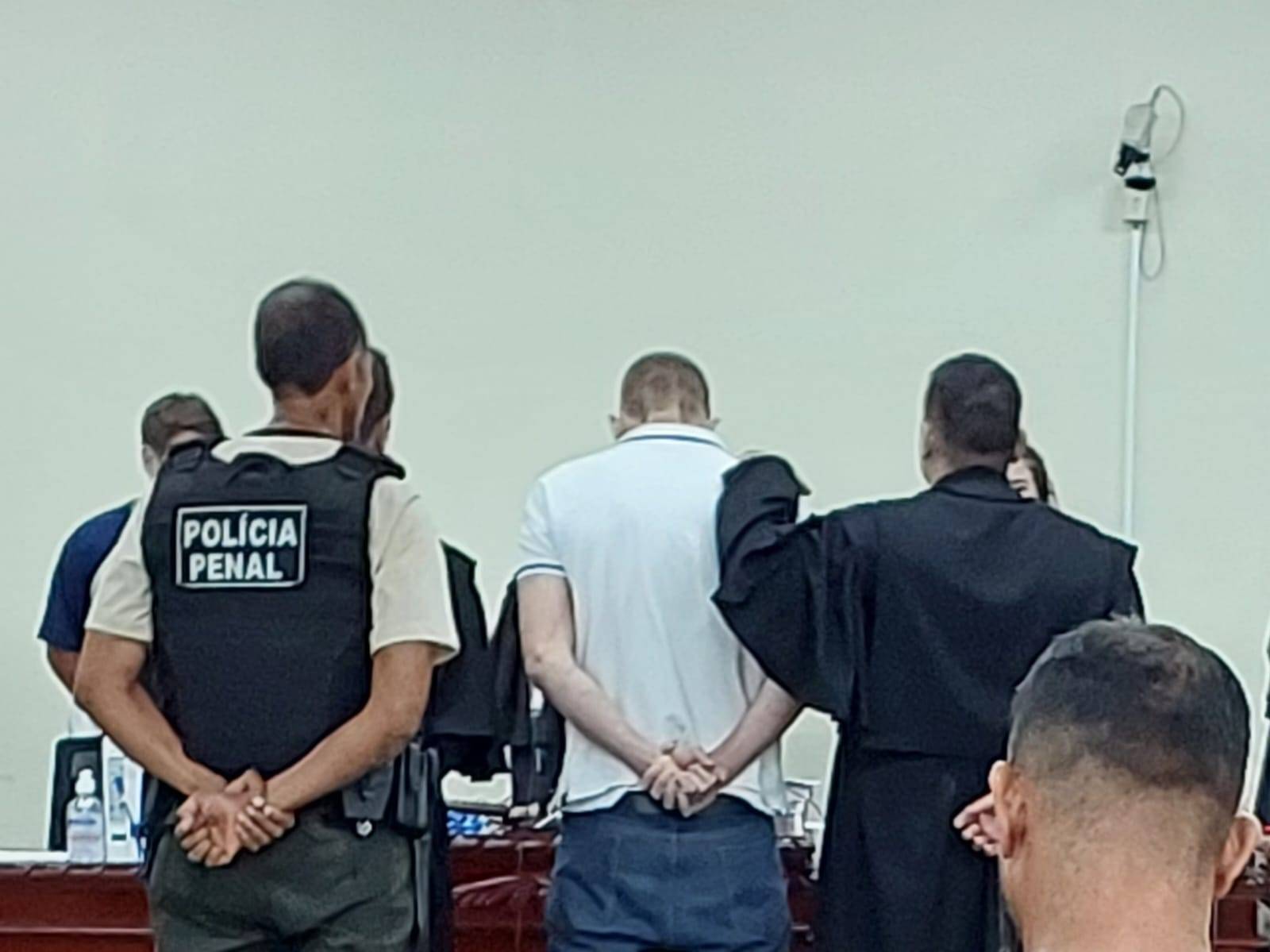 Homem que matou açougueiro que teria molestado sexualmente seu filho adolescente em Chupinguaia é condenado em Vilhena