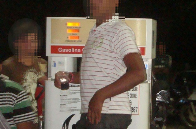 Bebidas e cigarros levam MP a investigar posto de combustível em Colorado