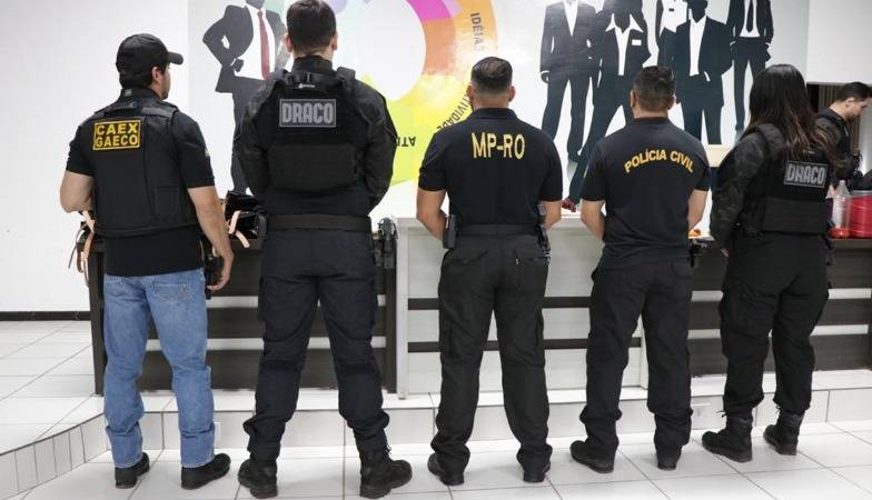 Acusado de liderar Orcrim que desviou R$ 17 milhões na segunda maior cidade de Rondônia, prefeito é afastado do cargo