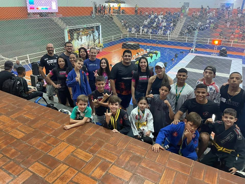 Atletas da Associação Bushidô conquistam 18 medalhas no Campeonato Mato-grossense de Jiu-Jitsu Social