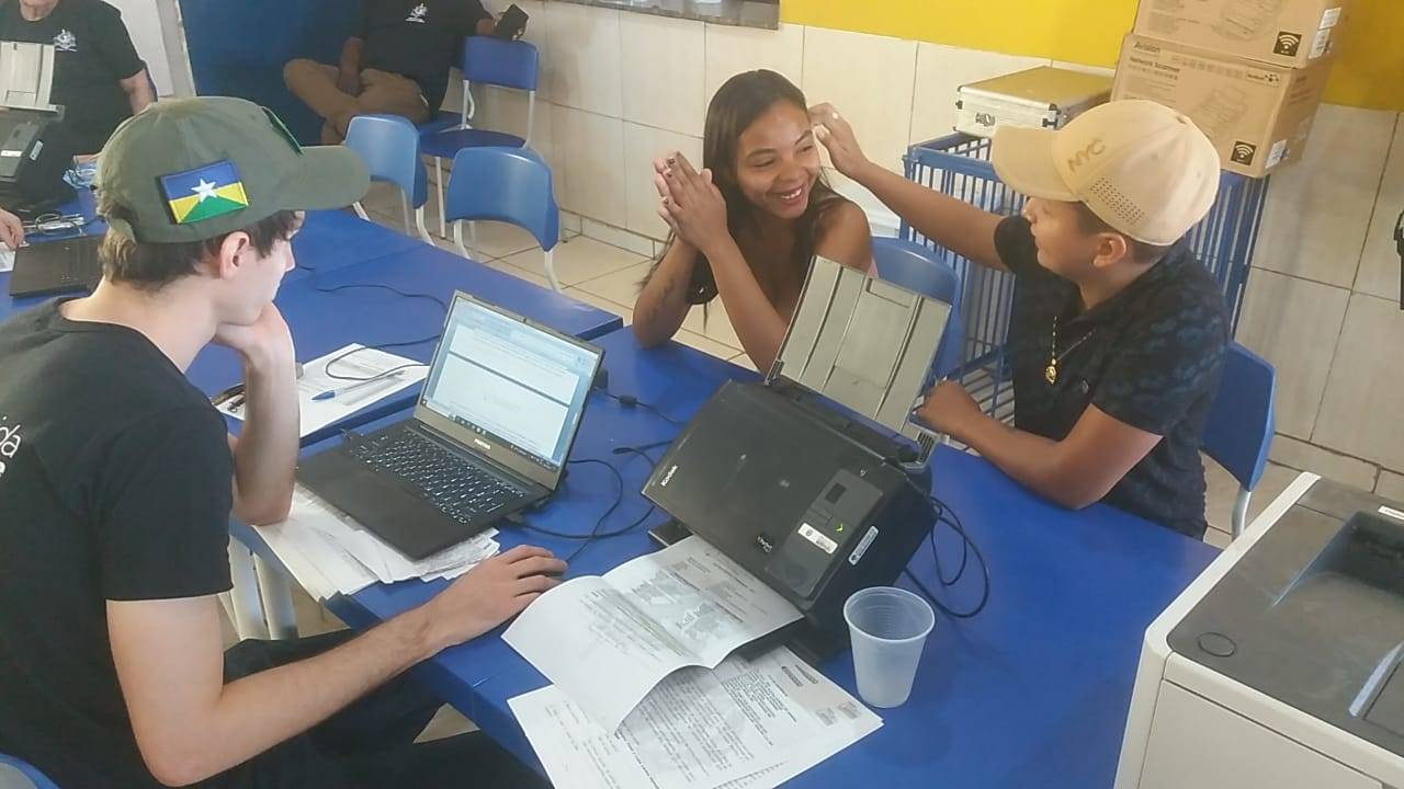 Durante Operação Justiça Rápida, casamento homoafetivo é realizado em pequena comunidade de Rondônia