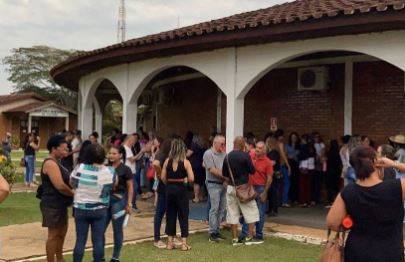 Prefeito de Vilhena começa a pagar “piso dos professores”, mas descarta aumento para toda a categoria, que ameaça entrar em greve