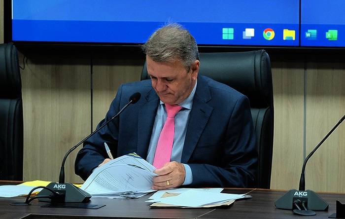 Asprolim de Alto Alegre dos Parecis recebe emenda do deputado Luizinho Goebel para aquisição de equipamentos agrícolas