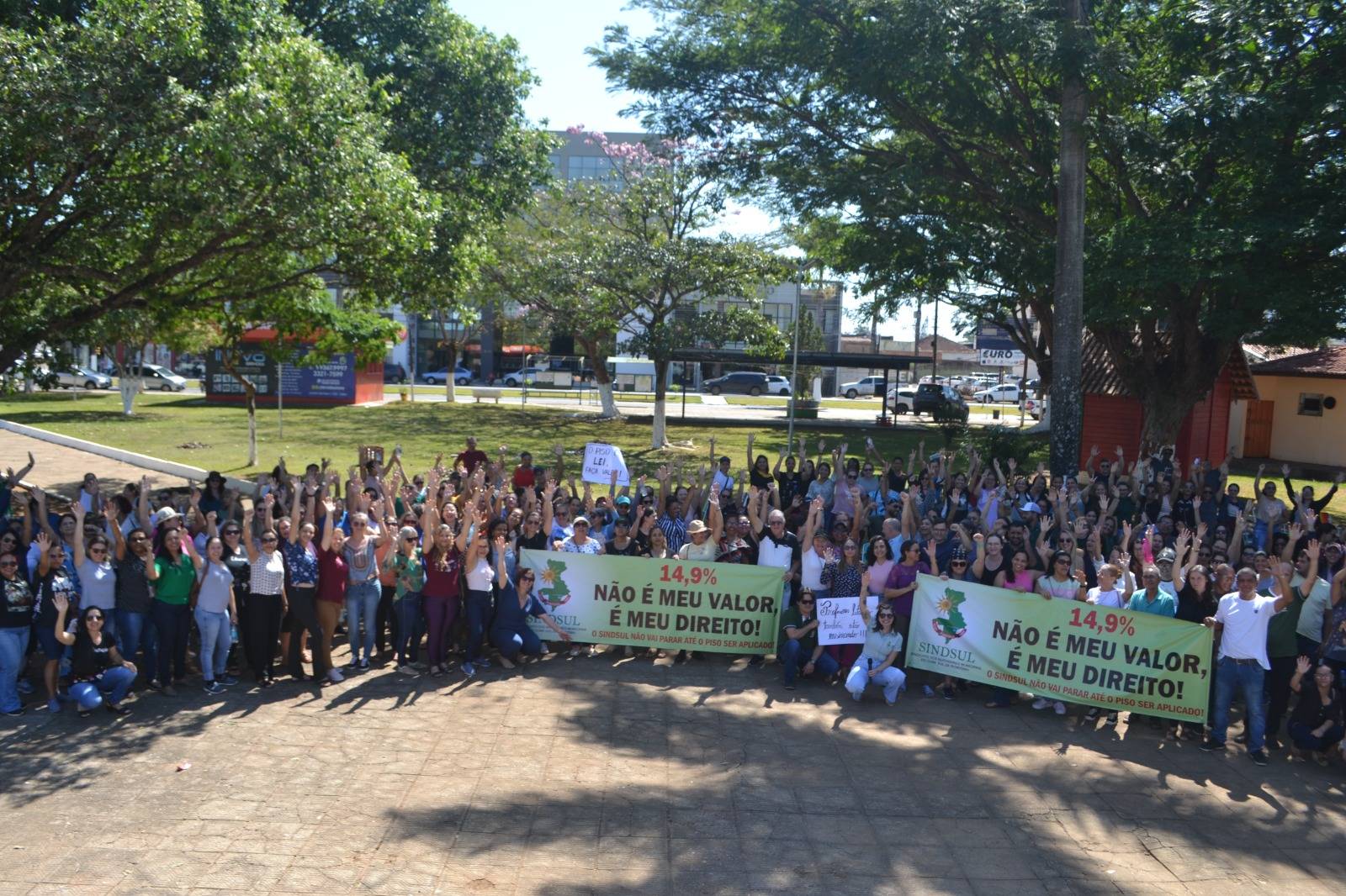 LEIA NA ÍNTEGRA: desembargador concede liminar e determina que 80% dos professores em greve voltem às escolas, em Vilhena