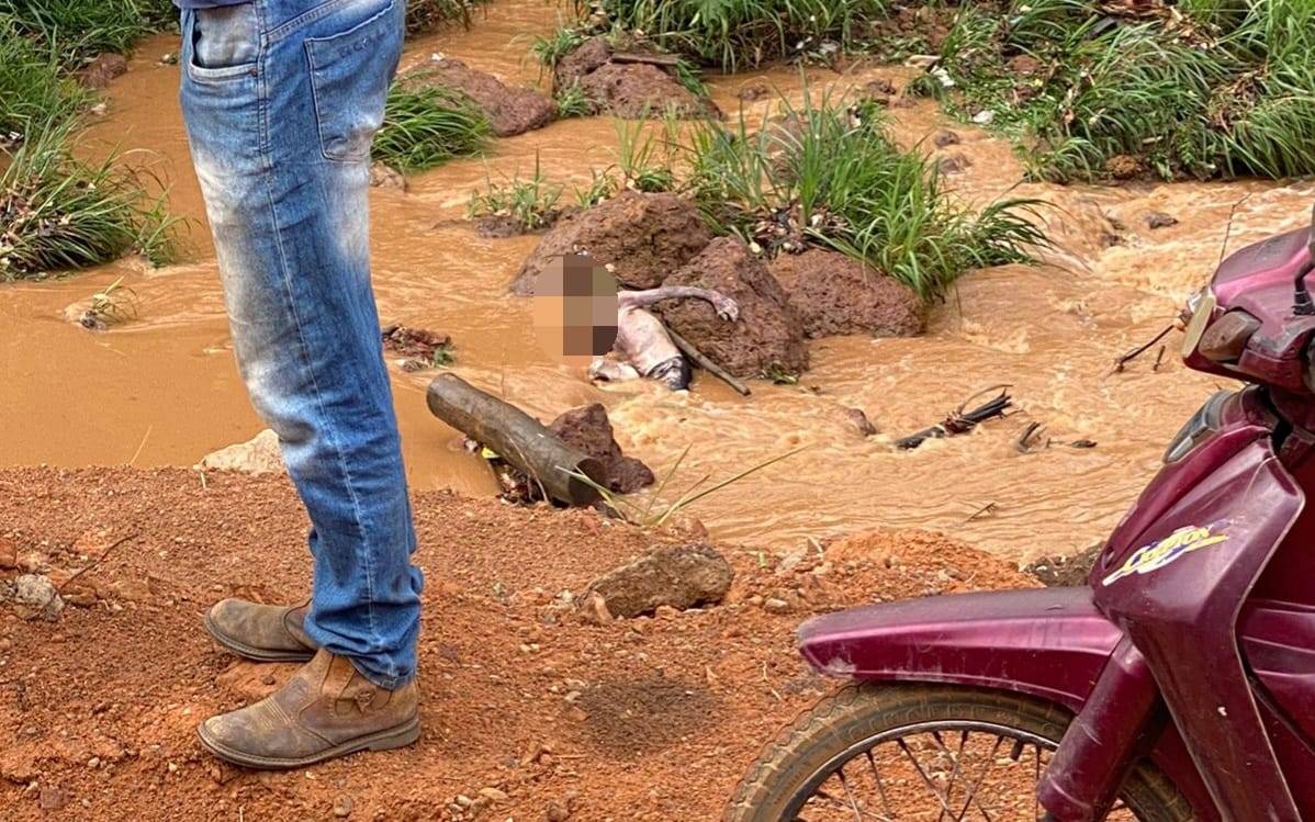URGENTE: corpo masculino é encontrado dentro de rio na área rural de Vilhena; polícia Militar está no local