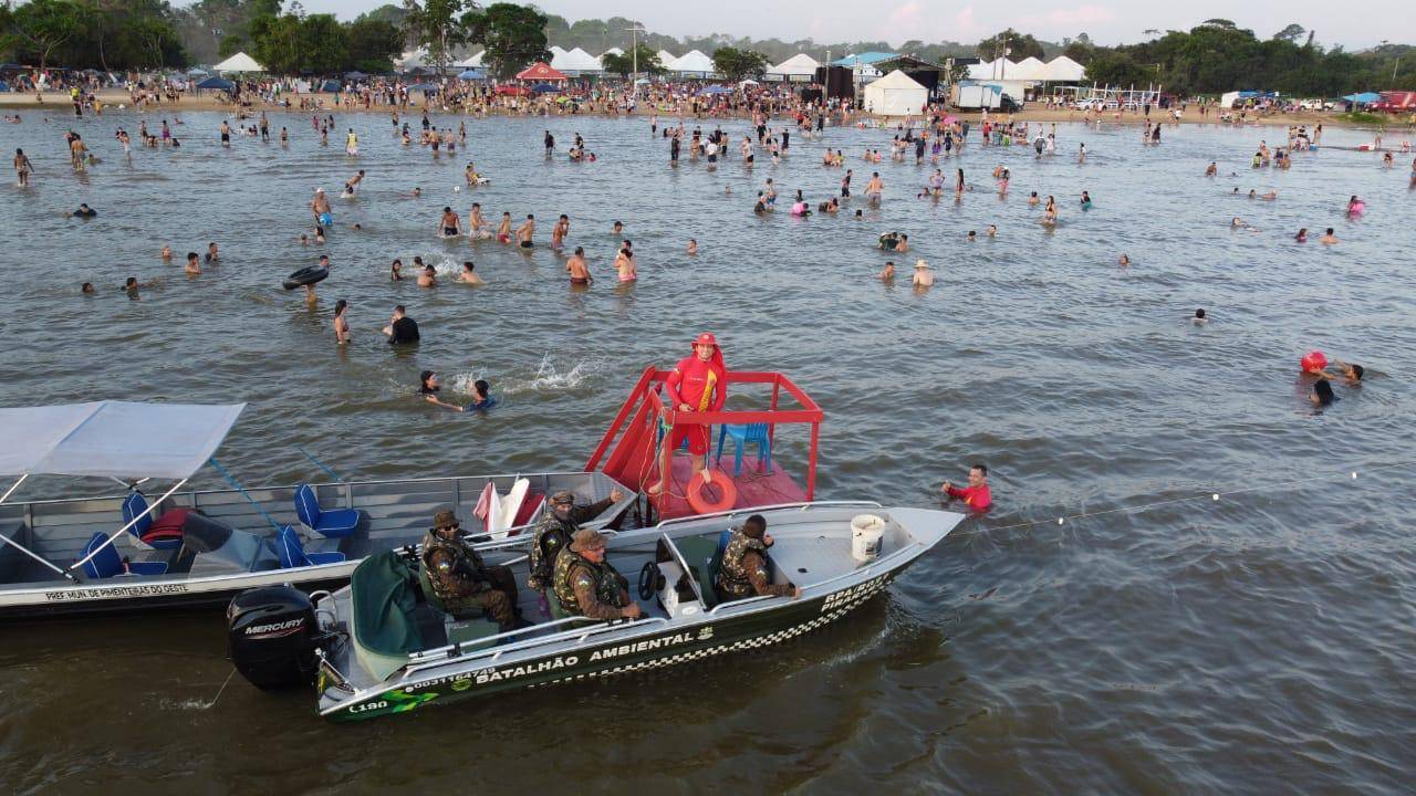 Bombeiros confirmam 5 ataques de arraias e resgate de boliviano bêbado durante Festival de Praia no rio Guaporé, em Pimenteiras