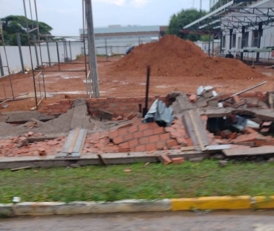 ASSISTA VÍDEO: imagens nas redes sociais mostram a força do temporal que causou estragos e transtornos em Vilhena