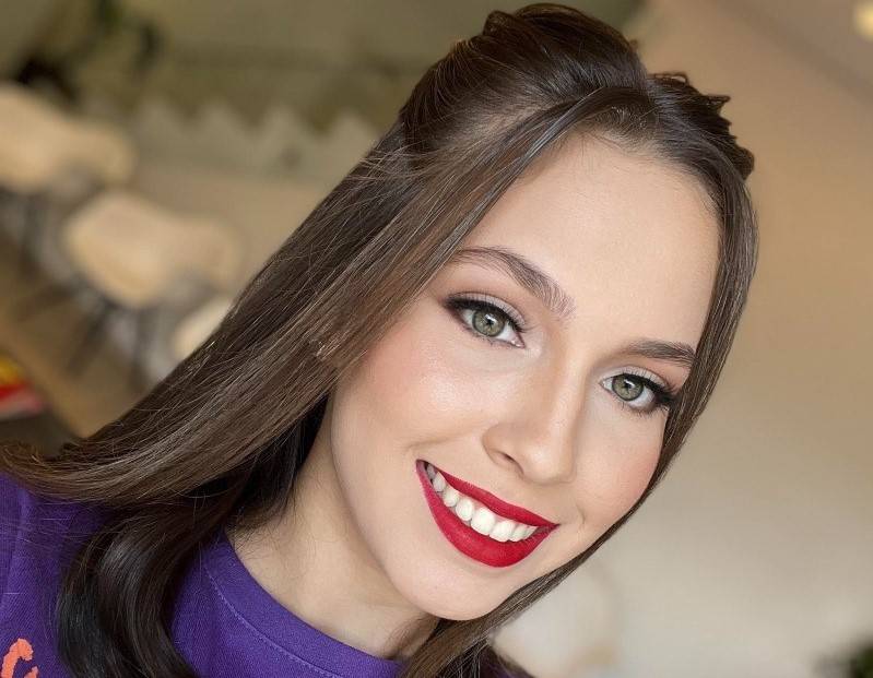 Com apenas 21 anos, jovem coloca silicone em hospital da região, passa mal, é transferida para Cuiabá e morre na UTI