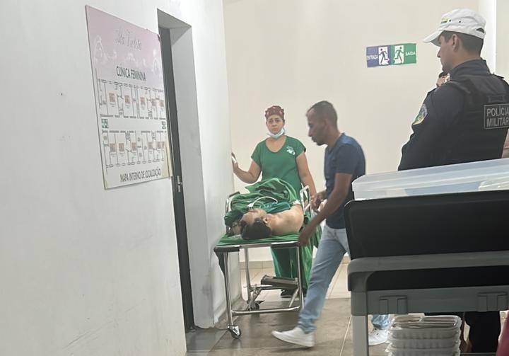 Homem suspeito de matar a esposa é ouvido pela polícia e depois passa mal em hospital de Vilhena, mobilizando médicos e enfermeiros