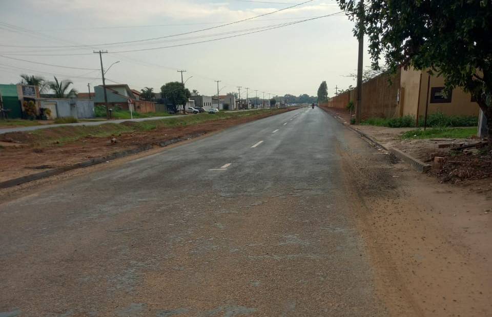 Executada com verbas do deputado Luizinho Goebel, pavimentação de avenida já é realidade em Vilhena