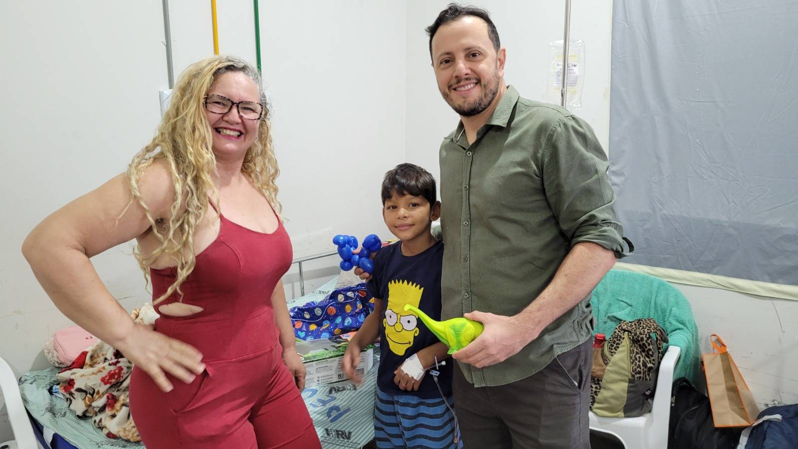 Festa do Dia das Crianças realizada em hospital de Vilhena garante presentes e alegria para pequenos pacientes internados