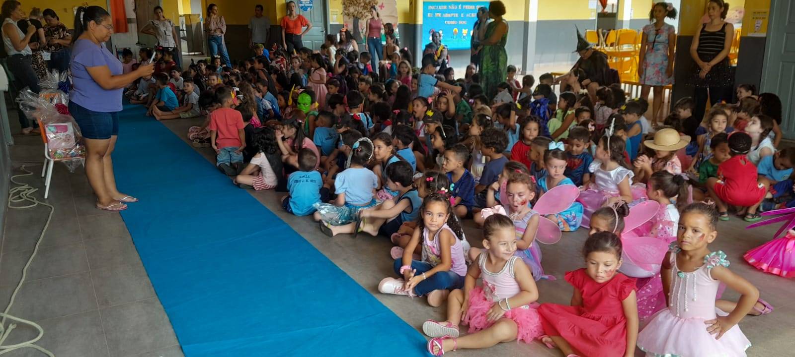 Escola Municipal de Educação Infantil Abílio Juliano Nicolielo Neto celebra o Dia das Crianças com Festa à Fantasia