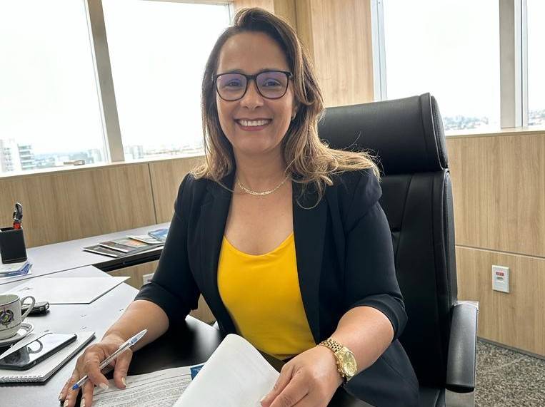 Deputada Rosangela Donadon apresenta projeto para inclusão de pessoas com distúrbios e deficiências vocais permanentes em Rondônia