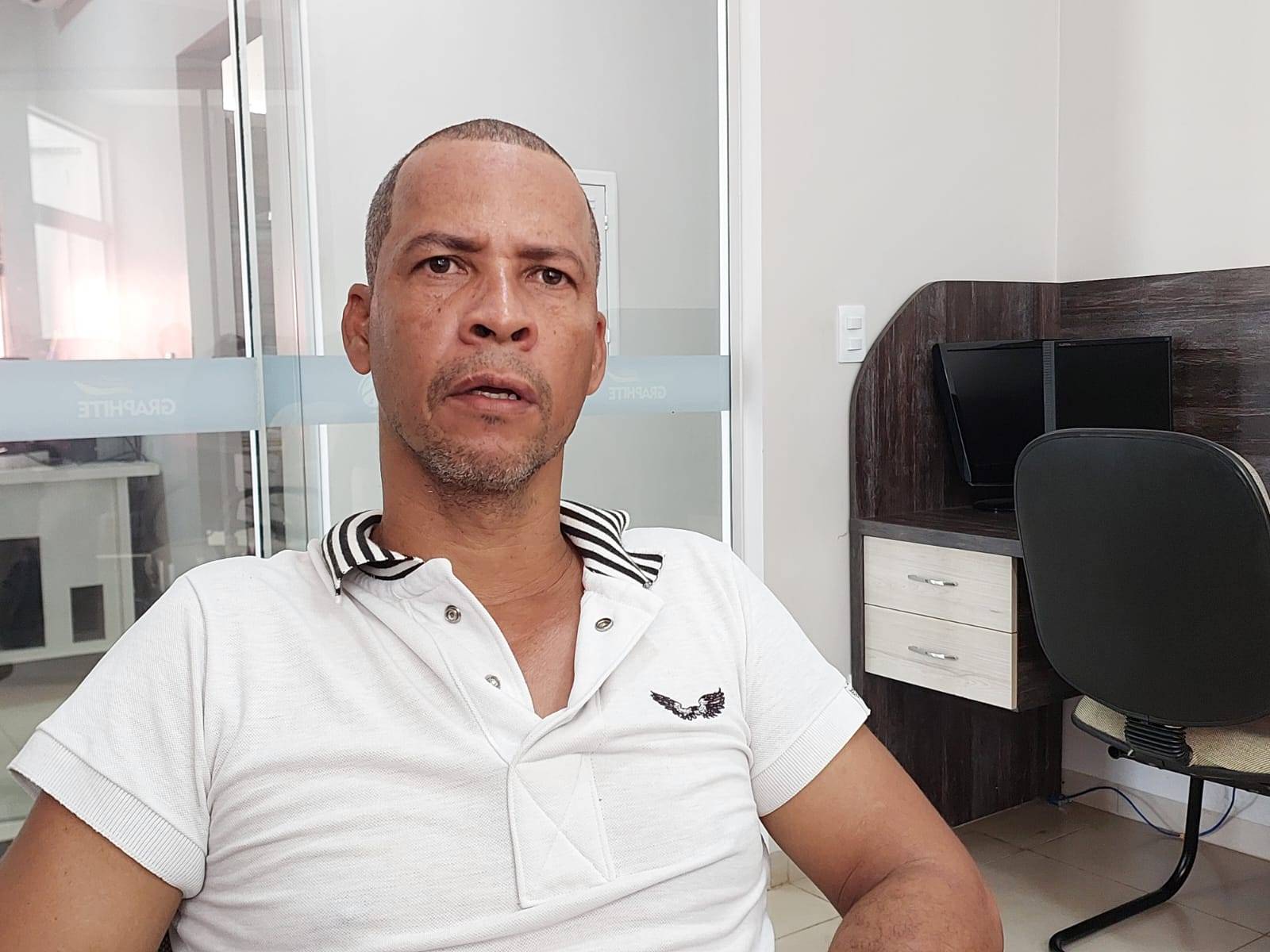 Indignado, filho de pedreiro vilhenense que morreu em hospital de Porto Velho relata falta de apoio para trazer corpo