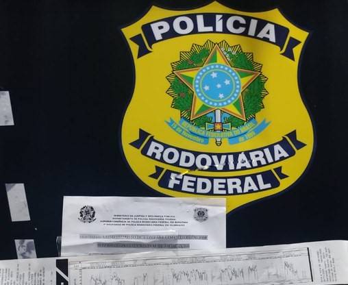 Em Vilhena, agentes da PRF flagram caminhoneiro que viajava sem descanso e sob o efeito de cocaína