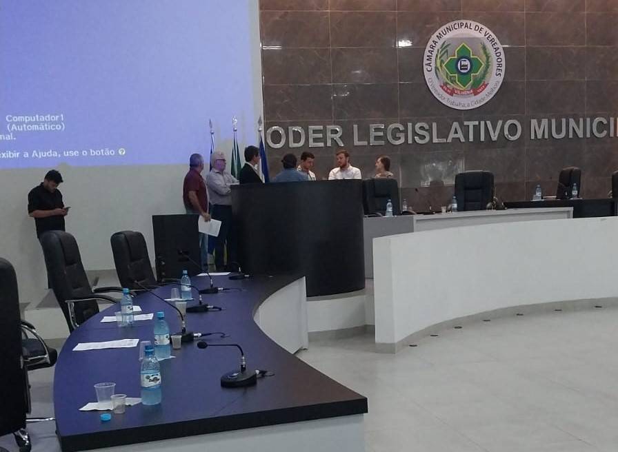 LEIA PROPOSTA: vereadores adotam nova estratégia para derrubar presidente da Câmara e caso deve ir parar na justiça, em Vilhena